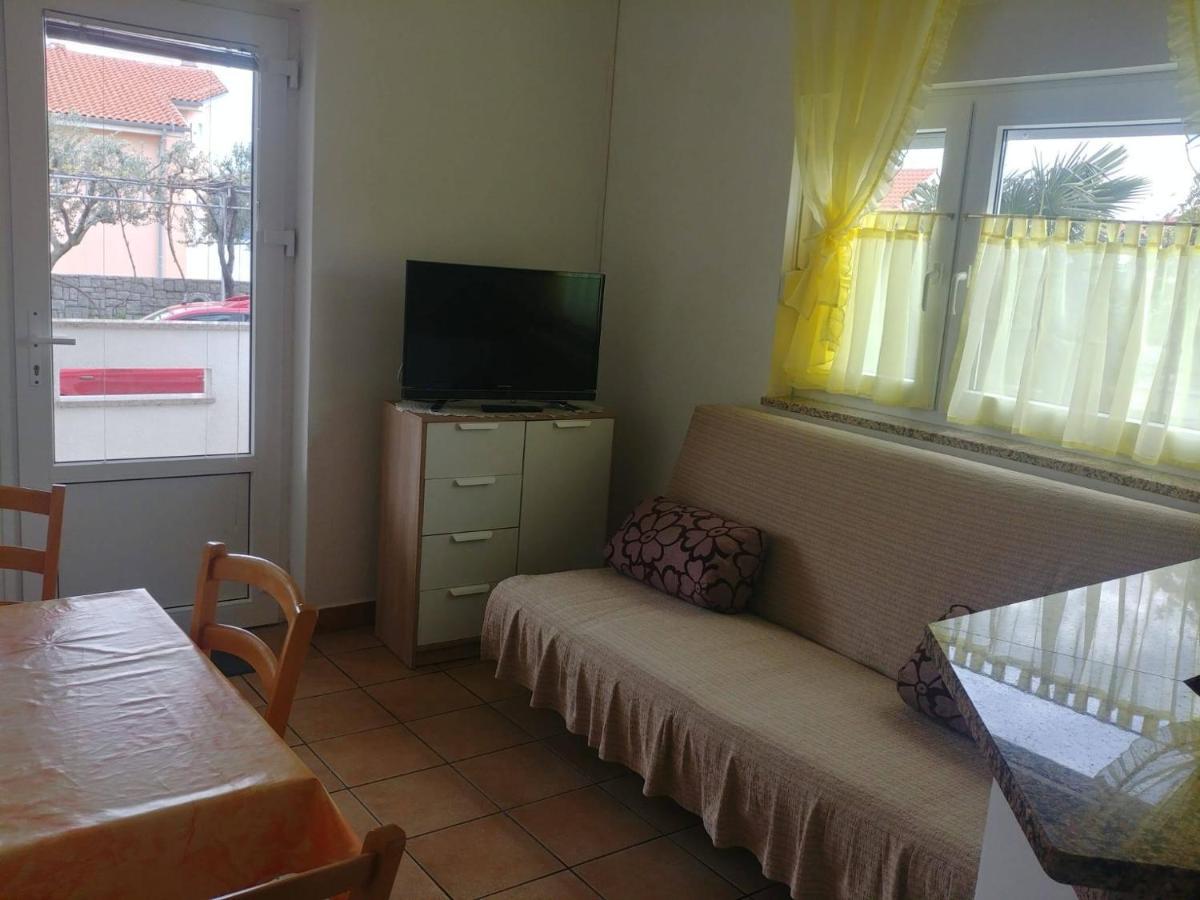Apartments With A Parking Space Kornic, Krk - 5306 Экстерьер фото